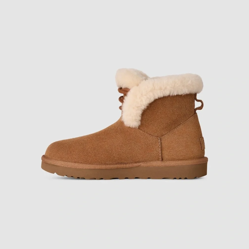 UGG Classic Mini Posy‎ Boots, Chestnut, Size 9